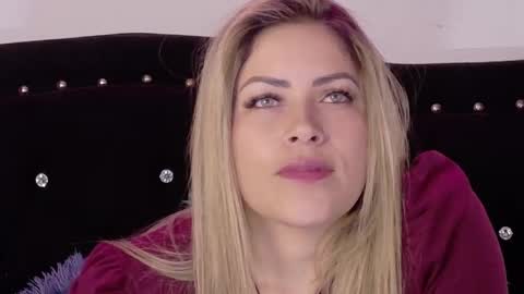 Snapshot of ivy__taylorr chatting on 13, 9, 2025 Diana Rojas online show from 13, 9, 2025