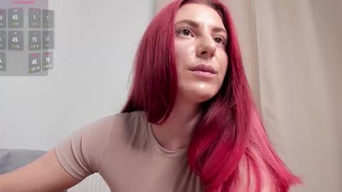 Snapshot of ivy_s chatting on 19, 11, 2025 Ivy online show from 19, 11, 2025