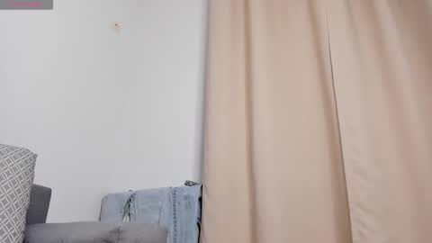 Snapshot of ivy_s chatting on 23, 11, 2025 Ivy online show from 23, 11, 2025