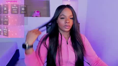 Snapshot of ivybliss8 chatting on 6, 3, 2025 i v y  b l i s s online show from 6, 3, 2025