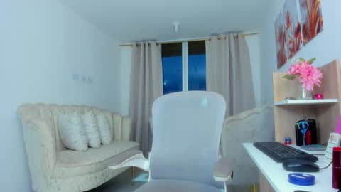 Adriana Independent Model online show from 3, 2, 2026