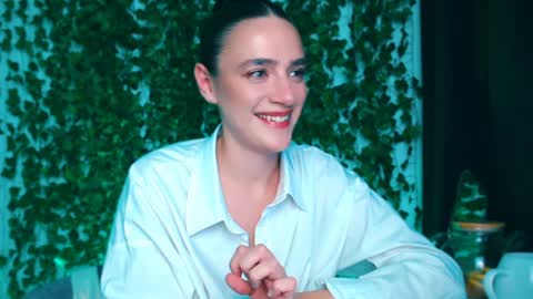 Snapshot of ivyjonson chatting on 8, 12, 2024 Miss Ivy online show from 8, 12, 2024