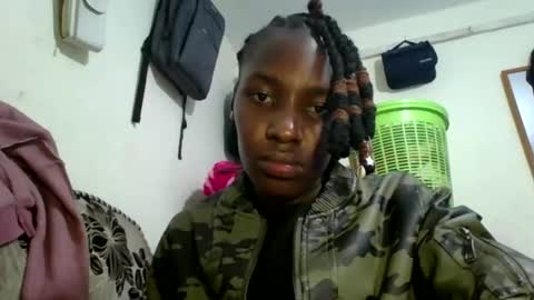 ivyk_ online show from 28, 2, 2026