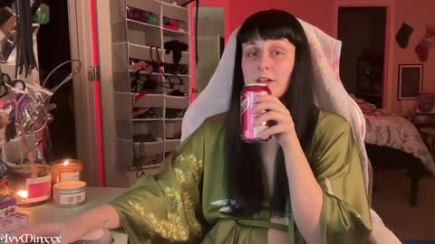 Snapshot of ivyminxxx chatting on 26, 12, 2024 Ivy Minxxx online show from 26, 12, 2024