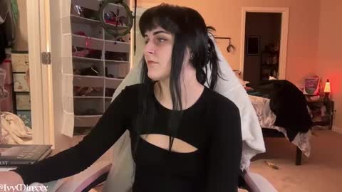 Snapshot of ivyminxxx chatting on 17, 1, 2025 Ivy Minxxx online show from 17, 1, 2025