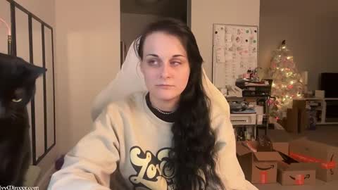 Snapshot of ivyminxxx chatting on 4, 12, 2025 Ivy Minxxx online show from 4, 12, 2025