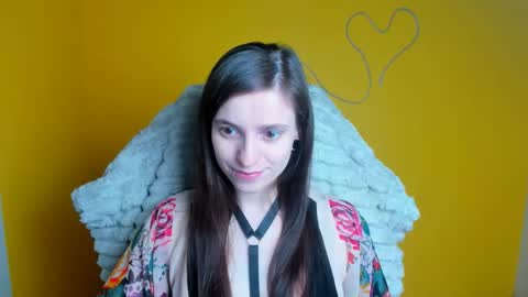 Snapshot of ivynoir_ chatting on 19, 4, 2026 Ivy online show from 19, 4, 2026
