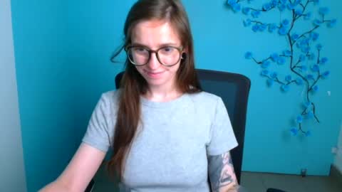 Snapshot of ivynoir_ chatting on 20, 6, 2026 Ivy online show from 20, 6, 2026