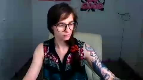 Snapshot of ivynoir_ chatting on 3, 7, 2026 Ivy online show from 3, 7, 2026