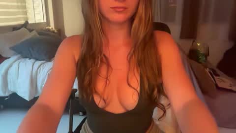 ivysagex online show from 9, 11, 2025