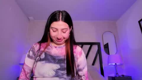 Snapshot of ivyy_blue1 chatting on 16, 12, 2025 ivyy blue1 online show from 16, 12, 2025