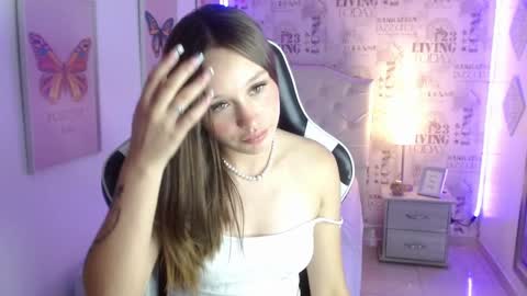 Snapshot of ivyy_crystal chatting on 30, 1, 2025 Ivy online show from 30, 1, 2025