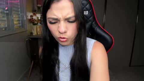 Snapshot of ivyy_scott chatting on 2, 12, 2025 Ivvy online show from 2, 12, 2025