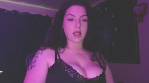 Amiee online show from 3, 4, 2026