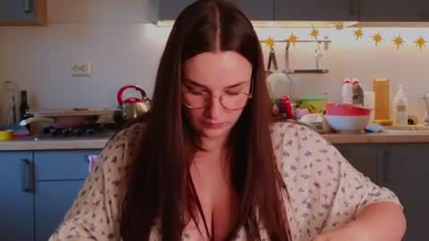Daisy online show from 5, 7, 2026