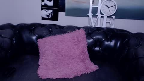 Maxim online show from 10, 2, 2025