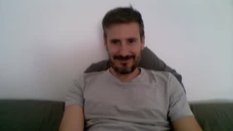 Snapshot of iyoperro chatting on 11, 10, 2025 Casandro online show from 11, 10, 2025