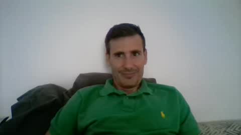 Snapshot of iyoperro chatting on 5, 11, 2025 Casandro online show from 5, 11, 2025