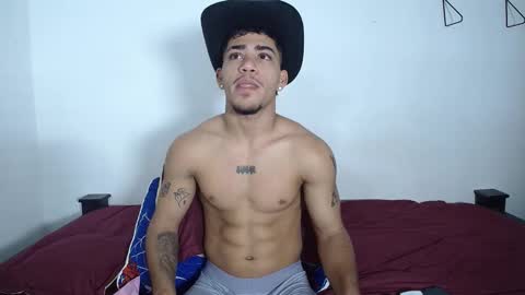 Snapshot of izaak_taylor7 chatting on 27, 9, 2025 izaack online show from 27, 9, 2025