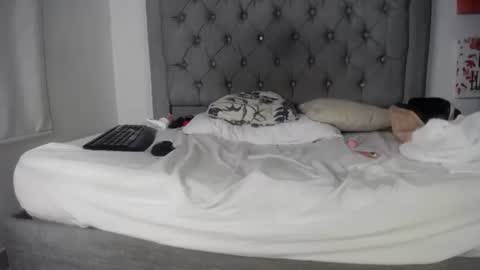 Snapshot of izabellasweet chatting on 1, 3, 2025 Izabella online show from 1, 3, 2025