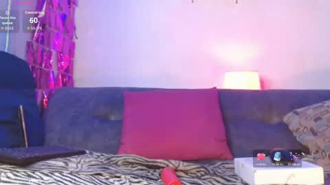 izan online show from 9, 10, 2025