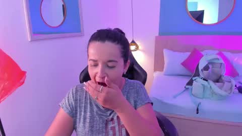 Iza online show from 10, 9, 2025