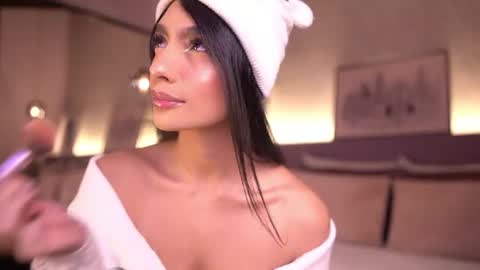 Snapshot of izzywild1 chatting on 13, 7, 2026 izzywild1 online show from 13, 7, 2026