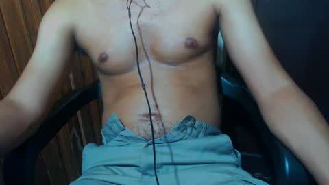 Snapshot of j_castello chatting on 15, 5, 2026 J online show from 15, 5, 2026