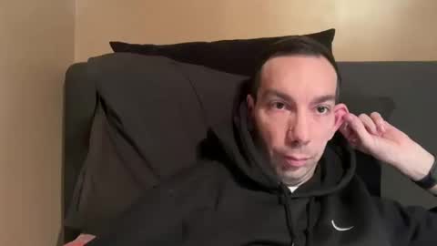 Snapshot of j_dc chatting on 28, 1, 2025 j_dc online show from 28, 1, 2025