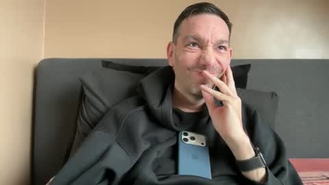 Snapshot of j_dc chatting on 20, 9, 2025 j_dc online show from 20, 9, 2025