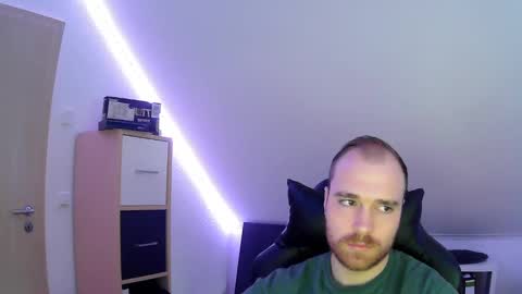 here4y online show from 31, 12, 2024