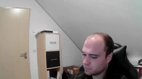 here4y online show from 23, 9, 2025