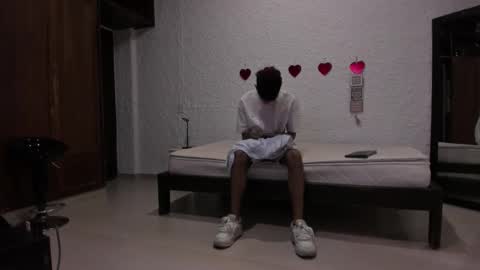 Snapshot of j_martony chatting on 29, 9, 2025 j_martony online show from 29, 9, 2025