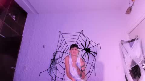 Snapshot of j_martony chatting on 17, 10, 2025 j_martony online show from 17, 10, 2025