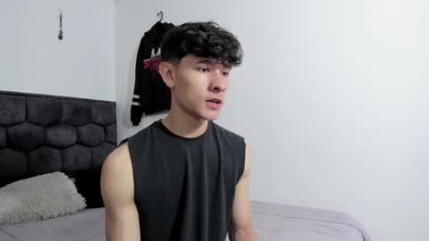 Snapshot of j_u_p_i_t_e_r chatting on 25, 12, 2024 Noah online show from 25, 12, 2024