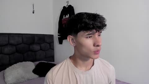 Snapshot of j_u_p_i_t_e_r chatting on 27, 12, 2024 Noah online show from 27, 12, 2024