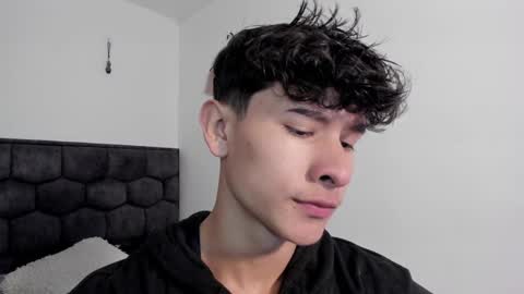 Snapshot of j_u_p_i_t_e_r chatting on 3, 1, 2025 Noah online show from 3, 1, 2025