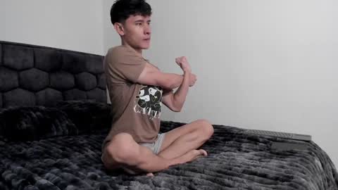 Snapshot of j_u_p_i_t_e_r chatting on 27, 1, 2025 Noah online show from 27, 1, 2025