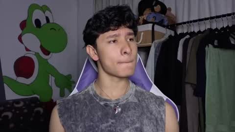 Snapshot of j_u_p_i_t_e_r chatting on 15, 9, 2025 Noah online show from 15, 9, 2025