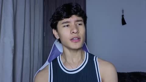 Snapshot of j_u_p_i_t_e_r chatting on 3, 10, 2025 Noah online show from 3, 10, 2025