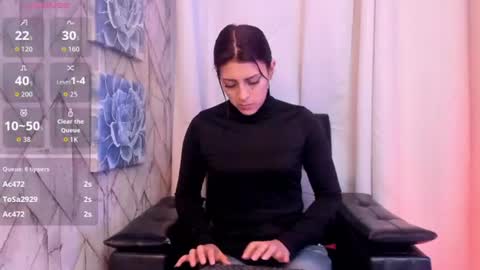 Snapshot of jaadewest_ chatting on 5, 8, 2026 Jade West online show from 5, 8, 2026