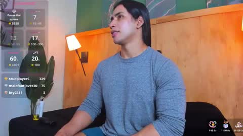 Snapshot of jabob_coper chatting on 15, 10, 2025 David online show from 15, 10, 2025