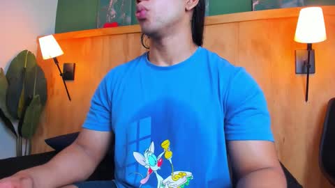 Snapshot of jabob_coper chatting on 25, 10, 2025 David online show from 25, 10, 2025