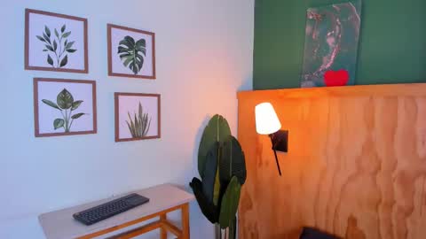 Snapshot of jabob_coper chatting on 26, 11, 2025 David online show from 26, 11, 2025