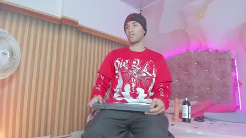 Snapshot of jack__baby_ chatting on 15, 12, 2025 jack__baby_ online show from 15, 12, 2025