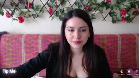 Jack and Emily online show from 4, 12, 2025