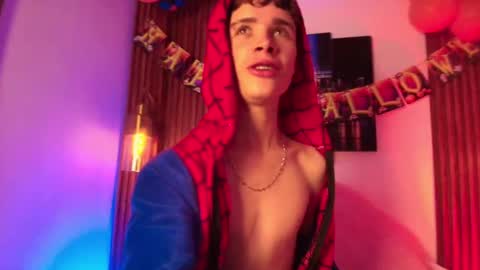 Snapshot of jack_frosst_ chatting on 16, 10, 2025 JACK online show from 16, 10, 2025