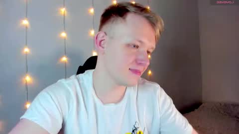 Snapshot of jack_only__ chatting on 4, 11, 2025 Anton online show from 4, 11, 2025