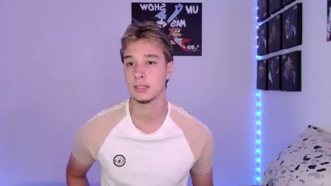 Snapshot of jack_walker190 chatting on 25, 9, 2025 J online show from 25, 9, 2025