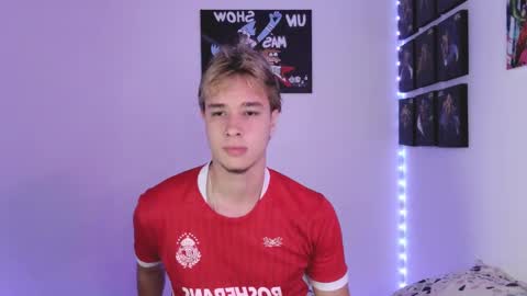 Snapshot of jack_walker190 chatting on 27, 9, 2025 J online show from 27, 9, 2025
